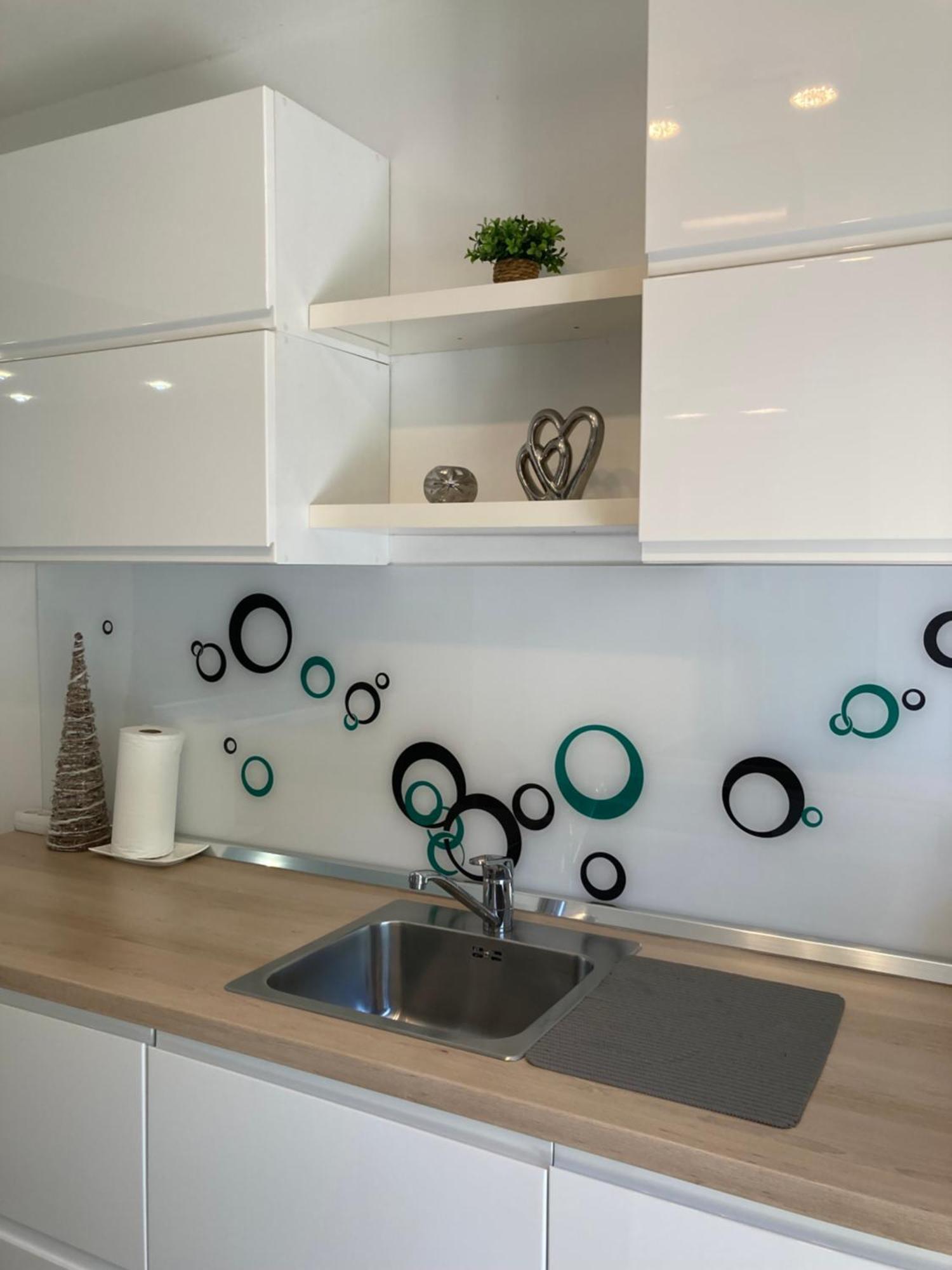 Apartman Sonas With Free Private Parking Karlovac Esterno foto