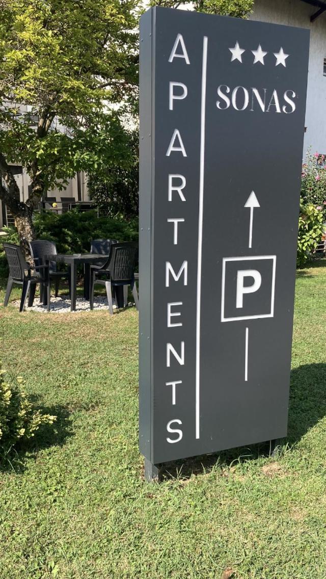 Apartman Sonas With Free Private Parking Karlovac Esterno foto